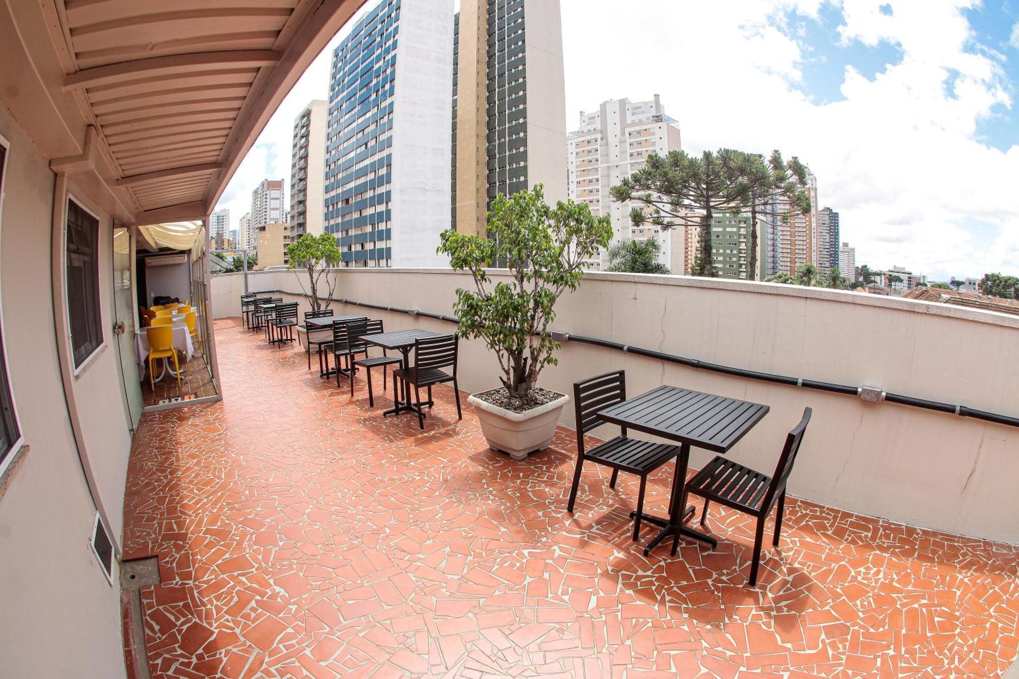 Esquina Batel - Hotel Economico クリチバ エクステリア 写真